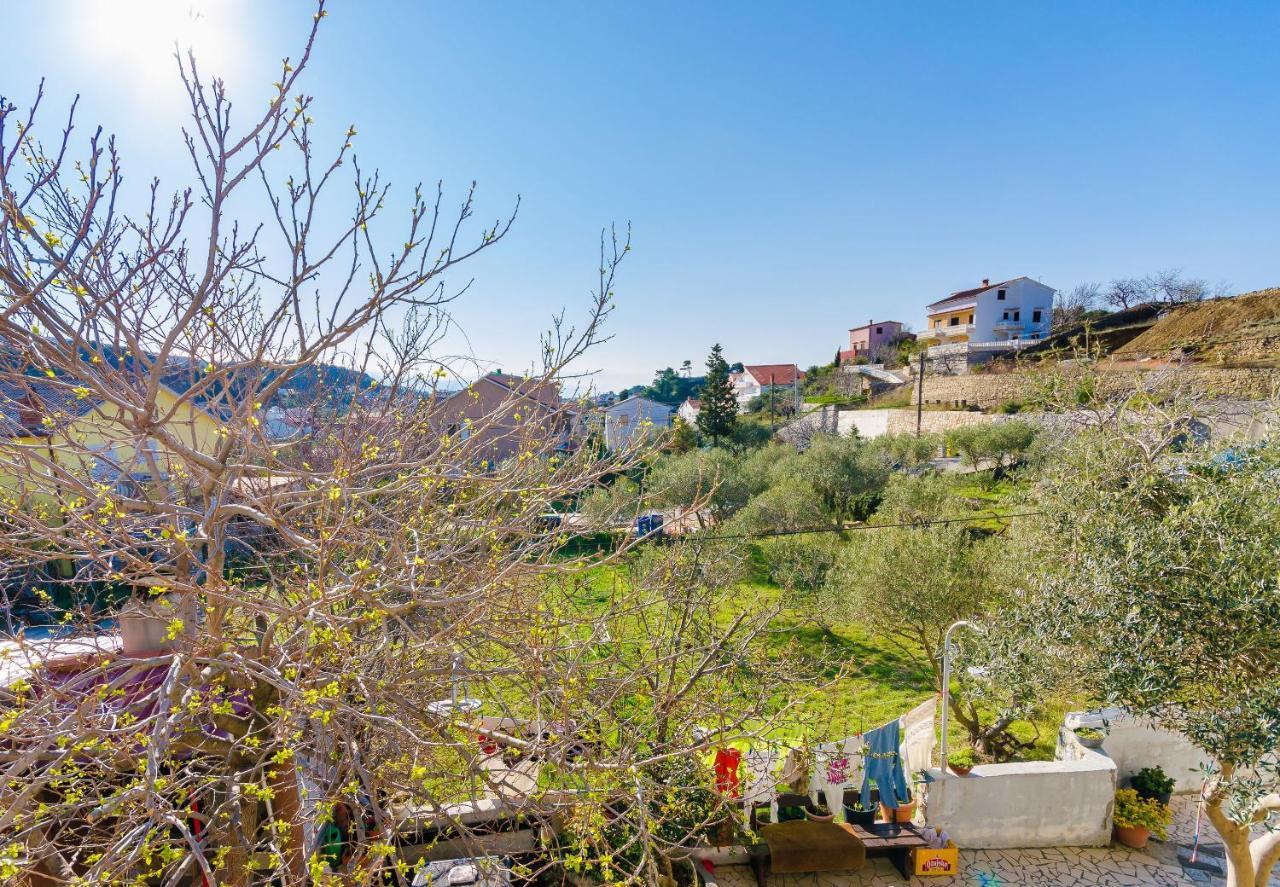 Apartments Zeljka Mundanije Екстер'єр фото