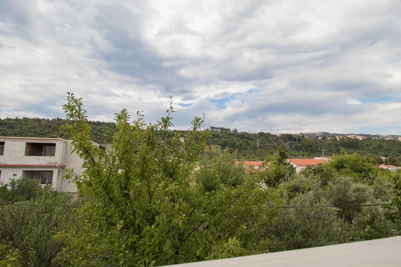 Apartments Zeljka Mundanije Екстер'єр фото